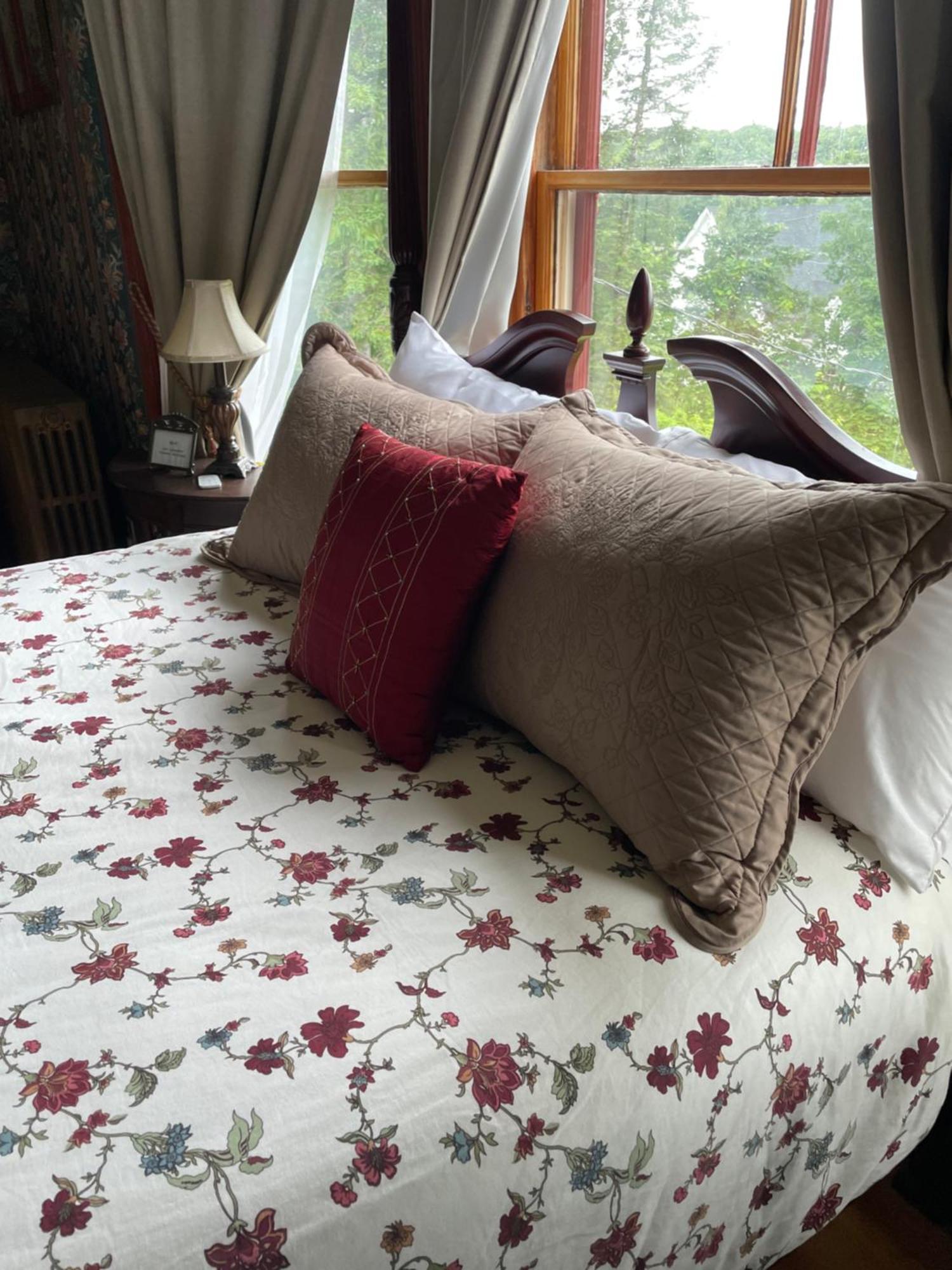 Guilford Bed And Breakfast ภายนอก รูปภาพ